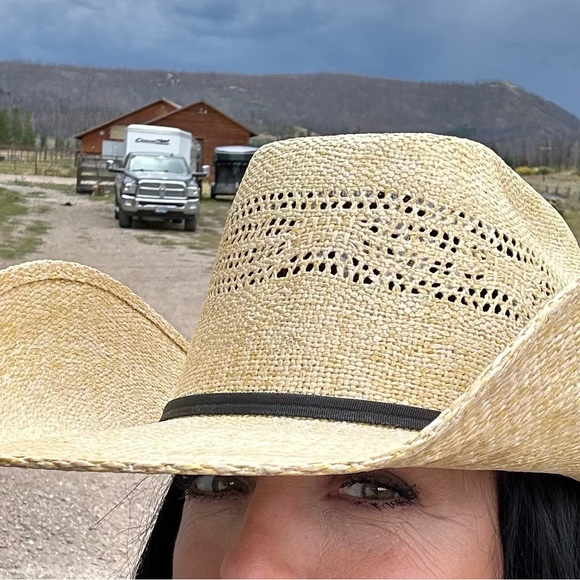 Rod's Western Tan Cowboy Hat - Picture 8 of 9